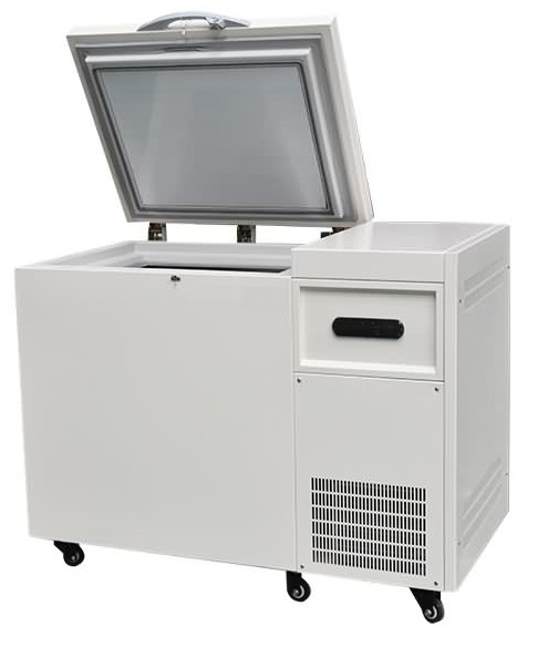 A white freezer with a lid open

Description automatically generated